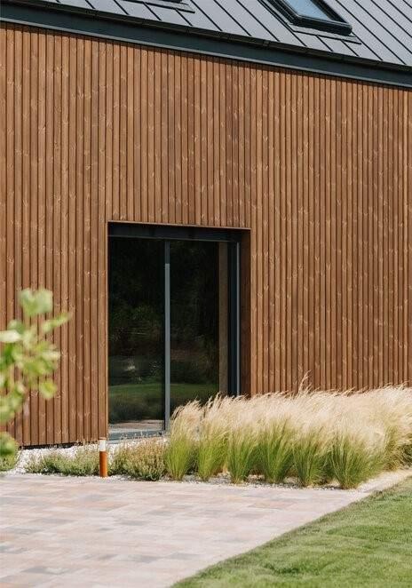 Thermo Oak facade cladding
